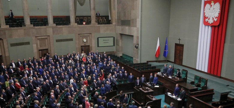 Projekt ws. zniesienia 30-krotności dzieli prawicę. "Będziemy przekonywać, żeby zagłosowali za"
