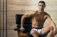 Cristiano Ronaldo w reklamie swojej bielizny