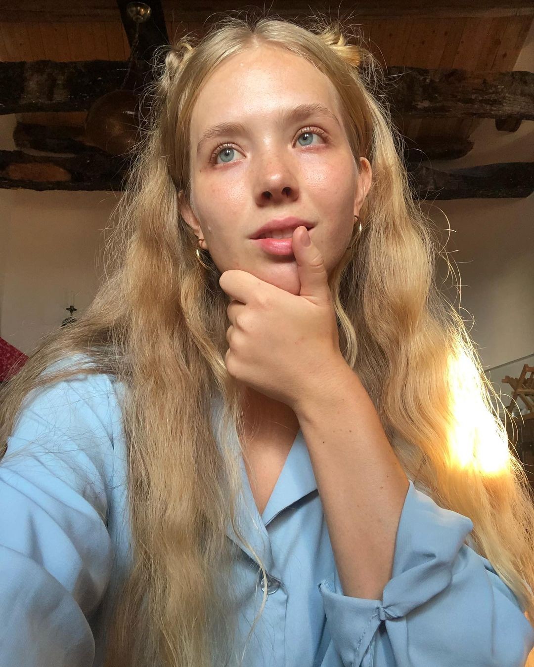 Alyse prezradila, že jej sestra dostala dostala 500 dolárov za absolvovanie stovky rande s rôznymi mužmi.