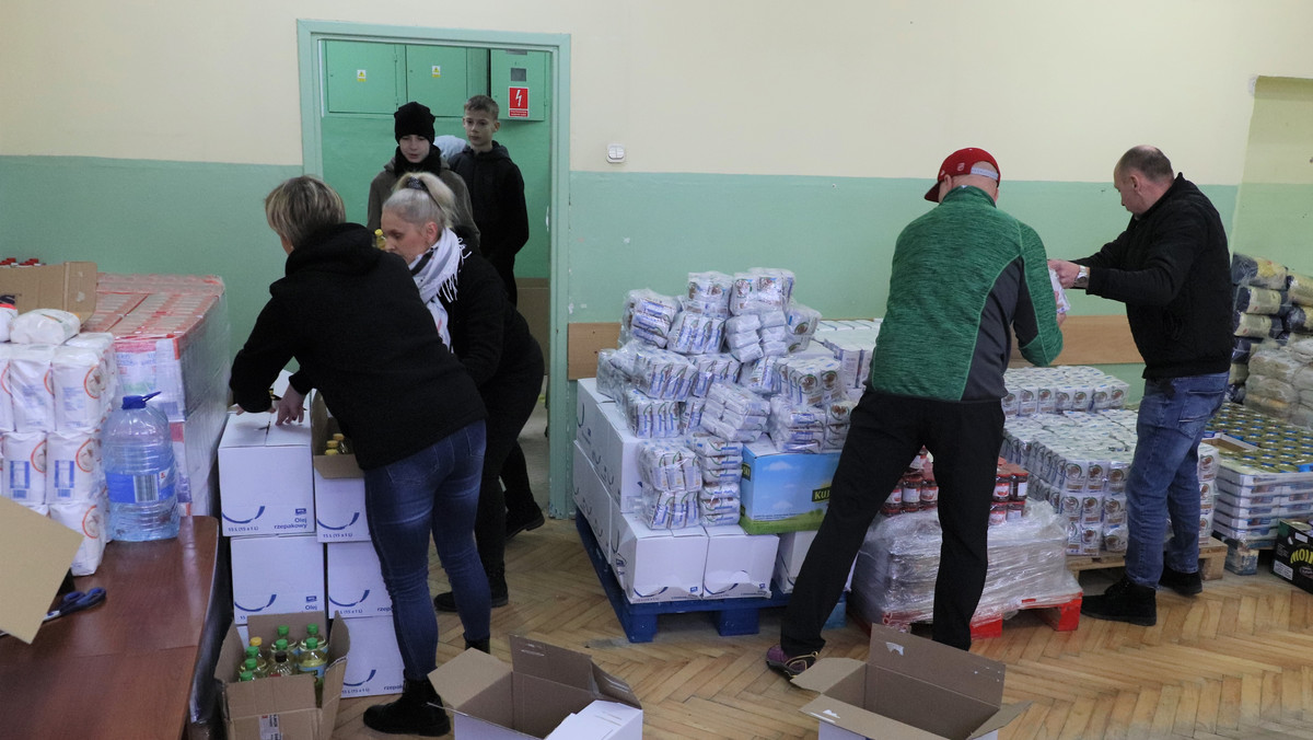 Kielce. Wsparcie dla Winnicy. Na Ukrainę trafi ponad 300 świątecznych paczek