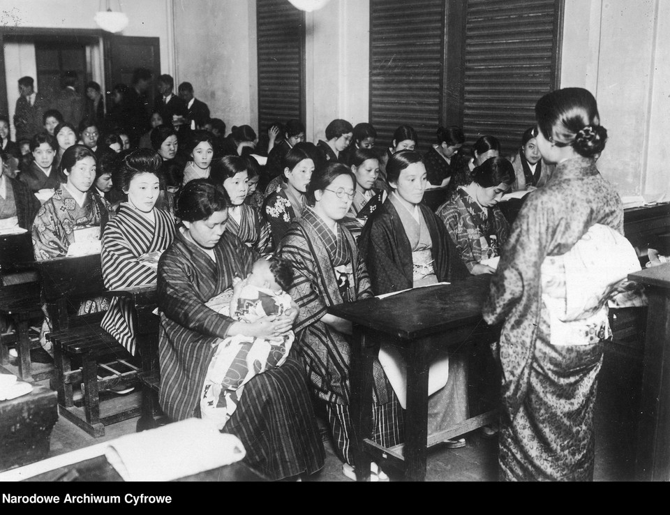 Zebranie członkiń organizacji walczącej o prawa kobiet i polepszenie opieki społecznej w Japonii w 1931 r.