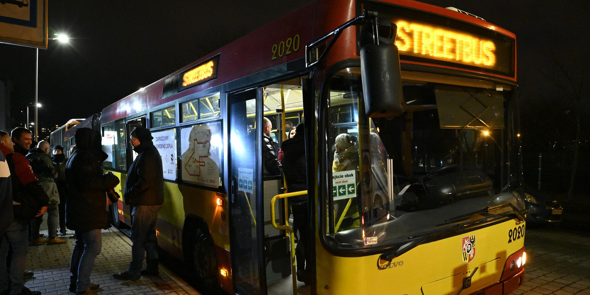 "Streetbus" dla bezdomnych zaczyna kursy!