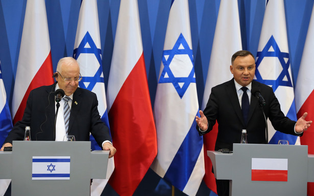 Prezydent Andrzej Duda oraz prezydent Izraela Reuwen Riwlin podczas oświadczenia dla mediów.