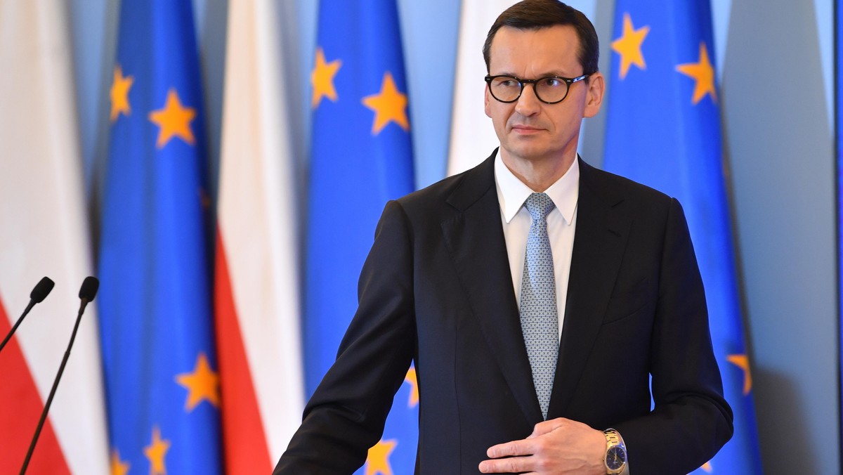 Wybory kopertowe. Śledczy po kryjomu przesłuchali Mateusza Morawieckiego