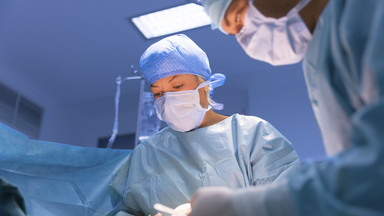 Polscy lekarze uratowali niemowlę od kalectwa. Przeprowadzili pierwszą taką operację na świecie
