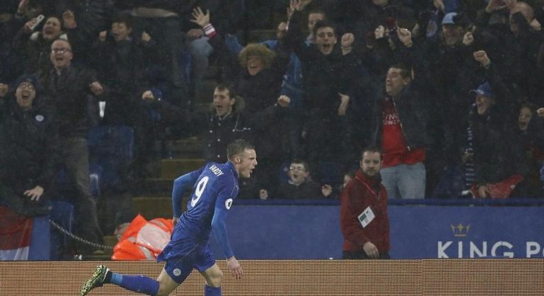 Leicester City's striker Jamie Vardy celebrates after scoring on December 10, 2016