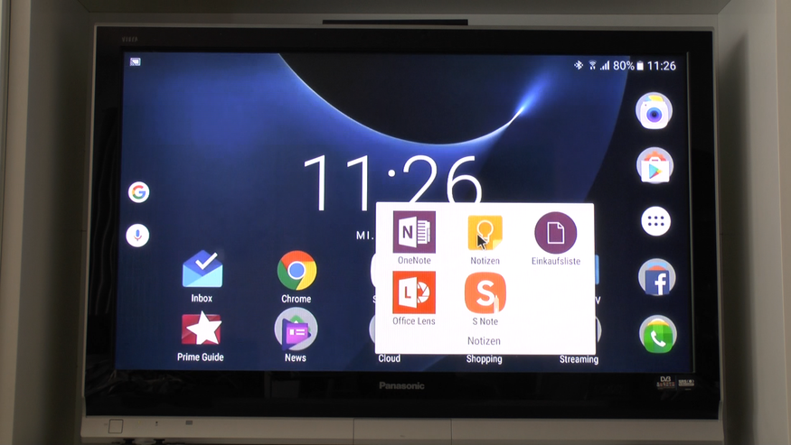 Per Chromecast lässt sich problemlos ein großes Display in Verbindung mit der Smartphone-Tastatur-Maus-Kombi nutzen.