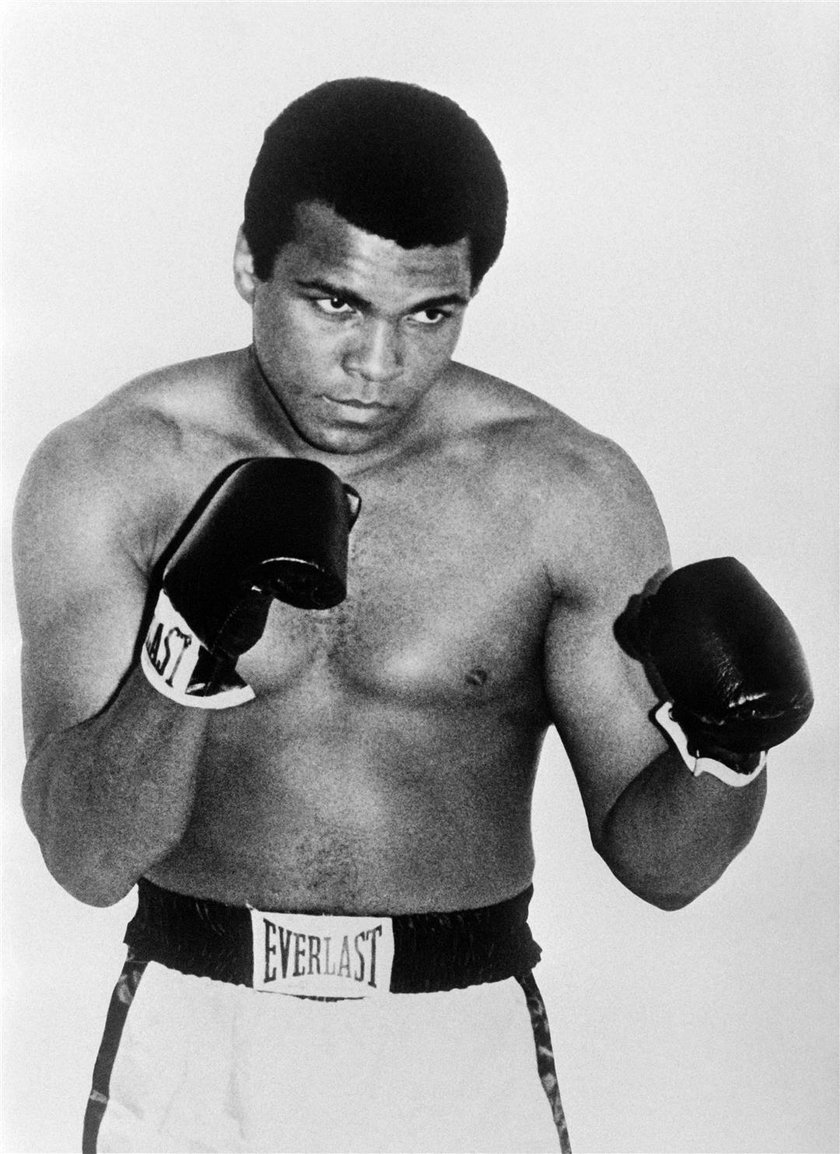 Muhammad Ali umierając mówił o Allahu. Nie chciał, żeby po nim płakano