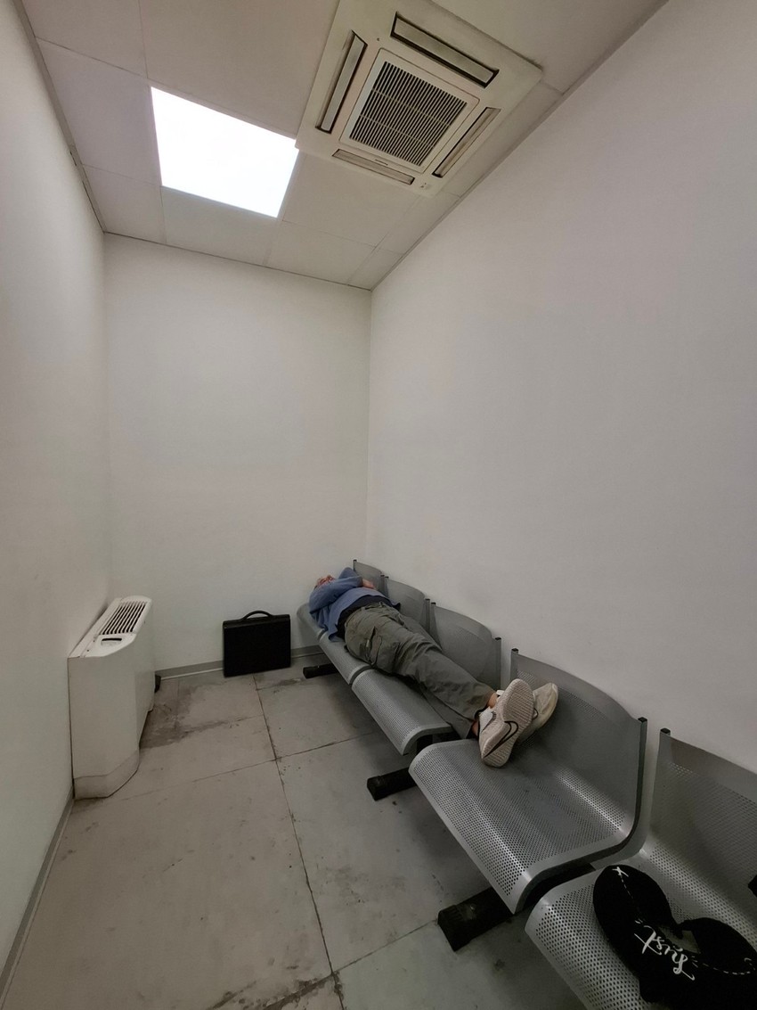 Alek Kavčić zadržan na aerodromu