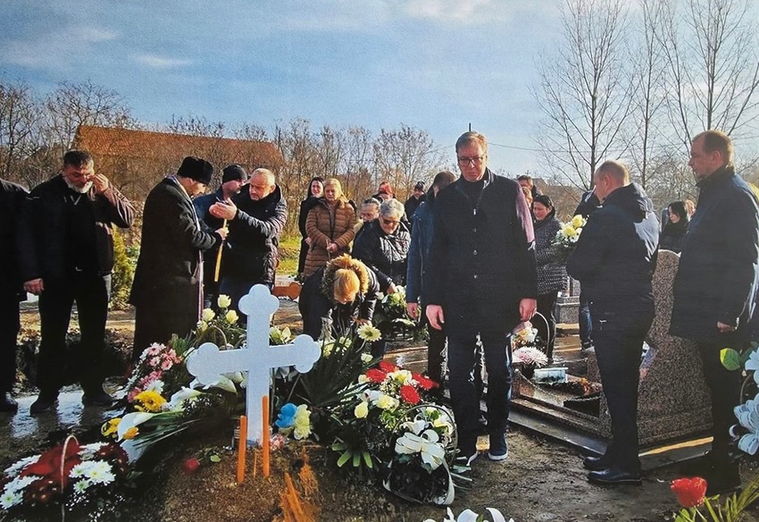 Vučić na pomenu Nemanji Komaru 7.12. 2024.