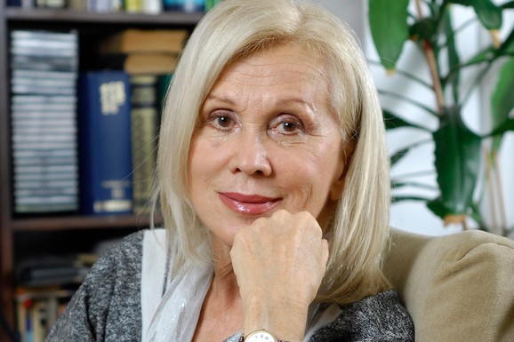 Ružica Sokić zbog traume iz detinjstva nikada nije želela decu, ali je Muftiju Abdulaha GLEDALA KAO SVOG SINA: "Kada sam primio islam, jedino je ona prekinula to mučno ćutanje"