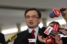 Ziobro: Tuleya używa w swoich wypowiedziach retoryki politycznej