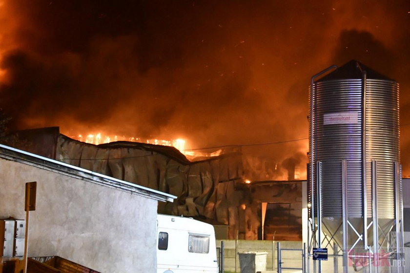 Pożar zakładu meblowego w Wielkopolsce