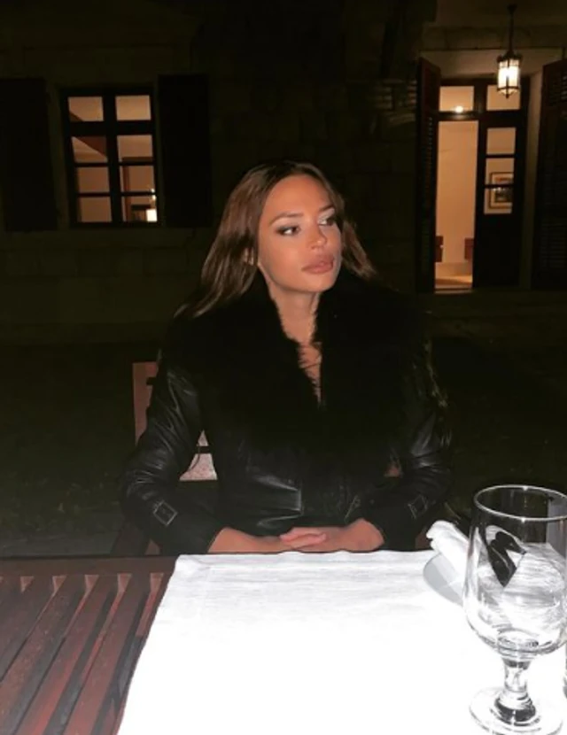 Nataša Šavija deformisana do kraja života, Stefanu Kariću kazna od tri godine: Stigla je presuda za prebijanje!