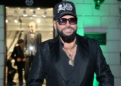 Krzysztof Rutkowski w stylizacji za 250 tys. zł. 'Masz, to zakładasz' [FOTO]