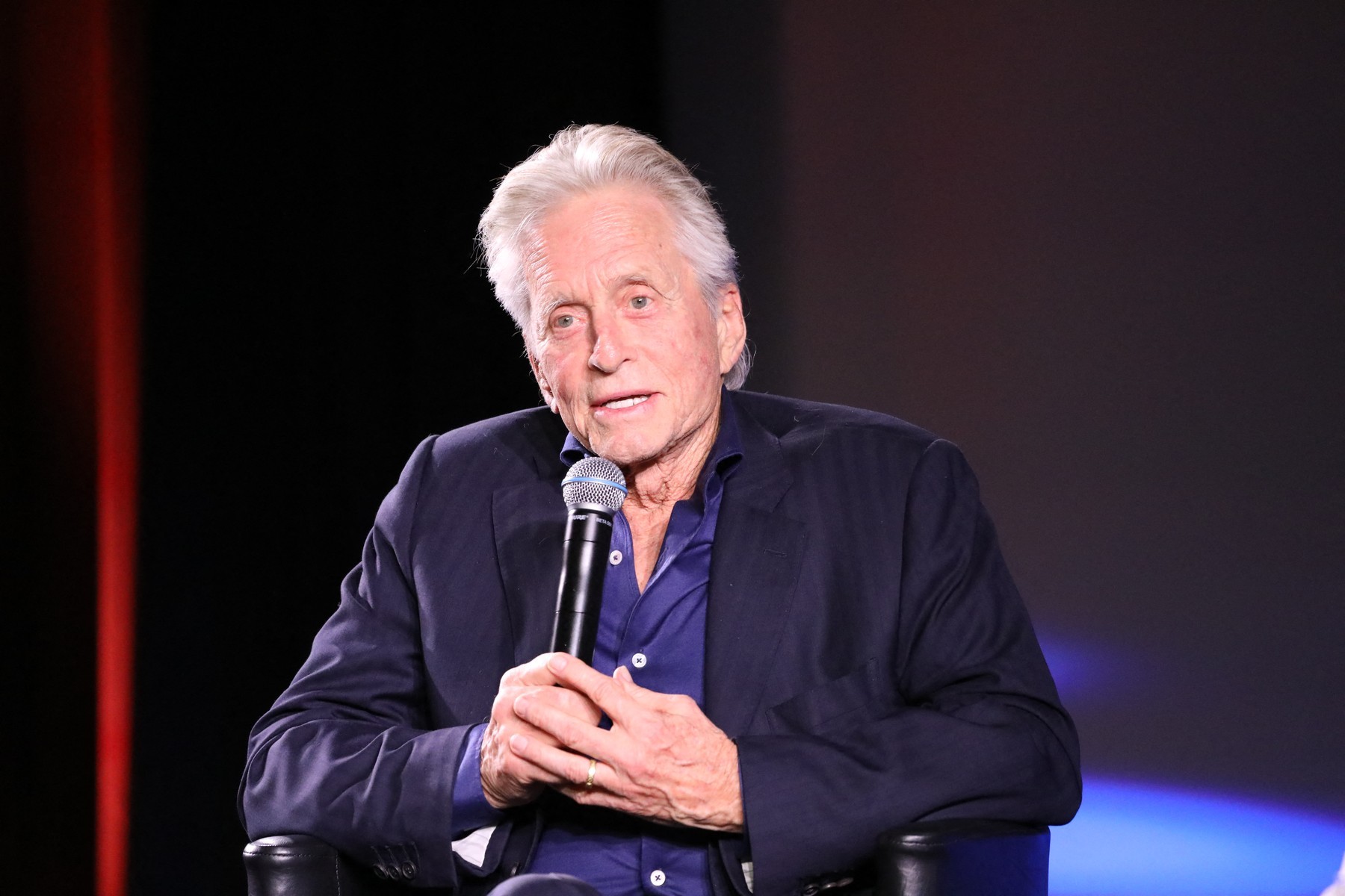 Americký herec Michael Douglas.