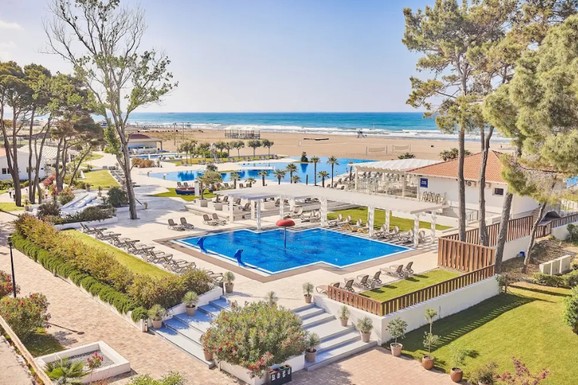 Danas odlučite i sutra ste već na plaži: Specijalne ponude za Crnu Goru!