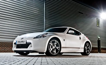 NISSAN 370 Z