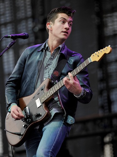 'Do I Wanna Know?' – Arctic Monkeys