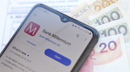 nawet 1 900 zł miesięcznie bez kryterium dochodowego. nowe wypłaty już 31 stycznia zus gov