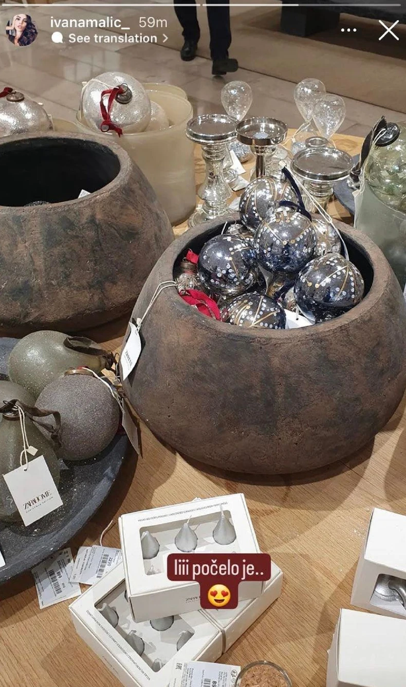 Ivana kupuje ukrase za Novu godinu