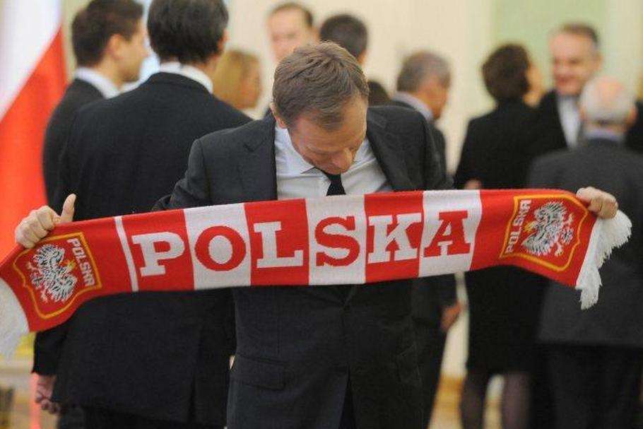 polska tusk premier polska szalik