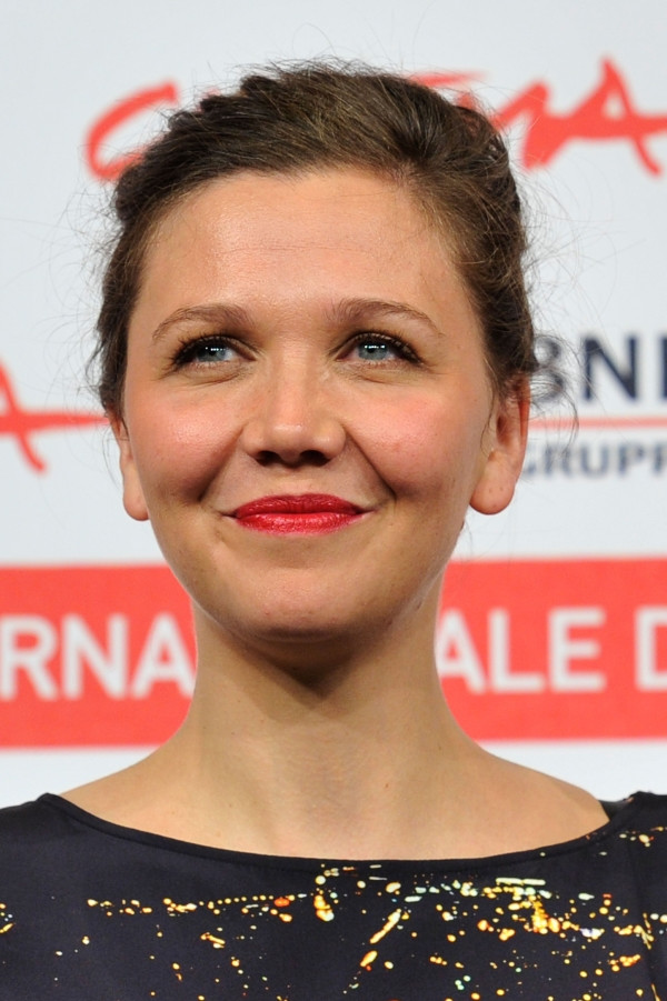 Maggie Gyllenhaal w dziwnej kreacji