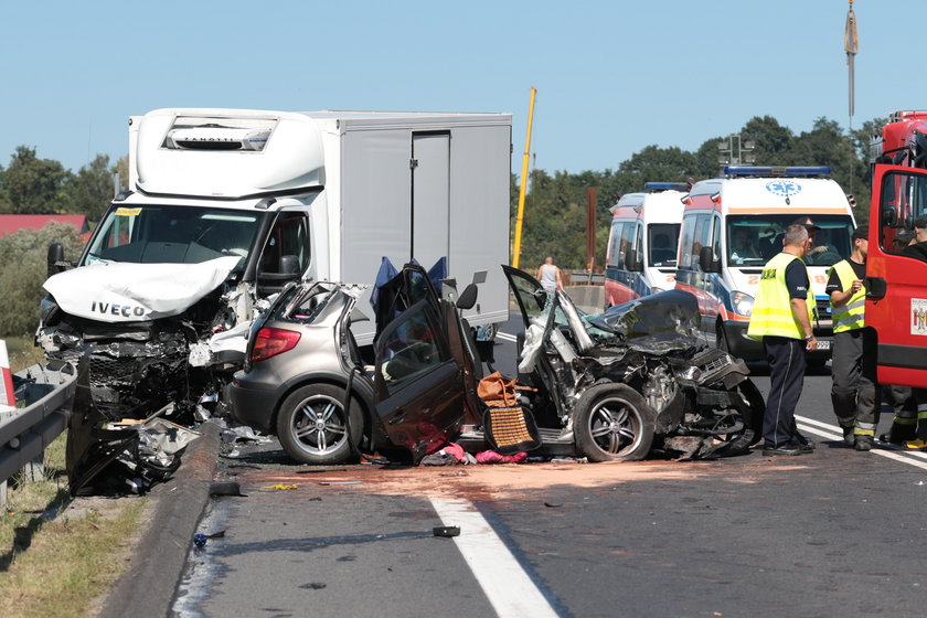 Auto małżeństwa zostało dosłownie zmiażdżone