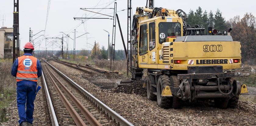 Weźcie się do roboty! Remont torów do Krakowa trwa już 7 rok