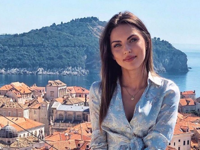 TikTokerka  Andreja K. podstakla raspravu da li je u redu da se muškarac opija dok žena rađa