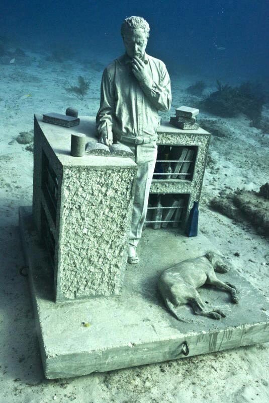 MEXICO SCULPTURE UNDERWATER MUSEUM