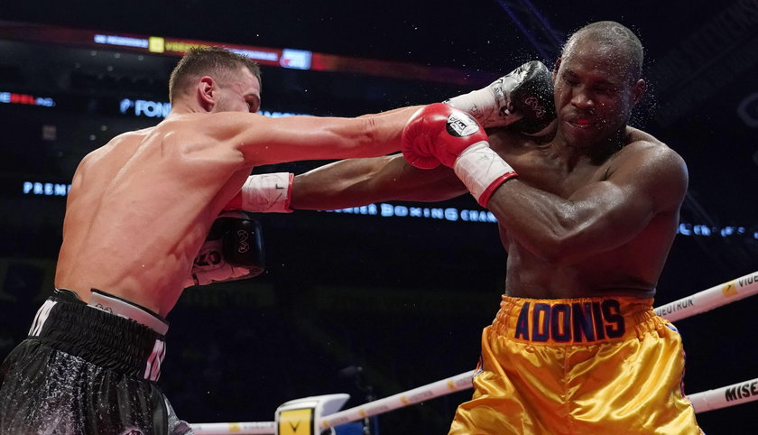 Adonis Stevenson v Oleksandr Gvosdyk