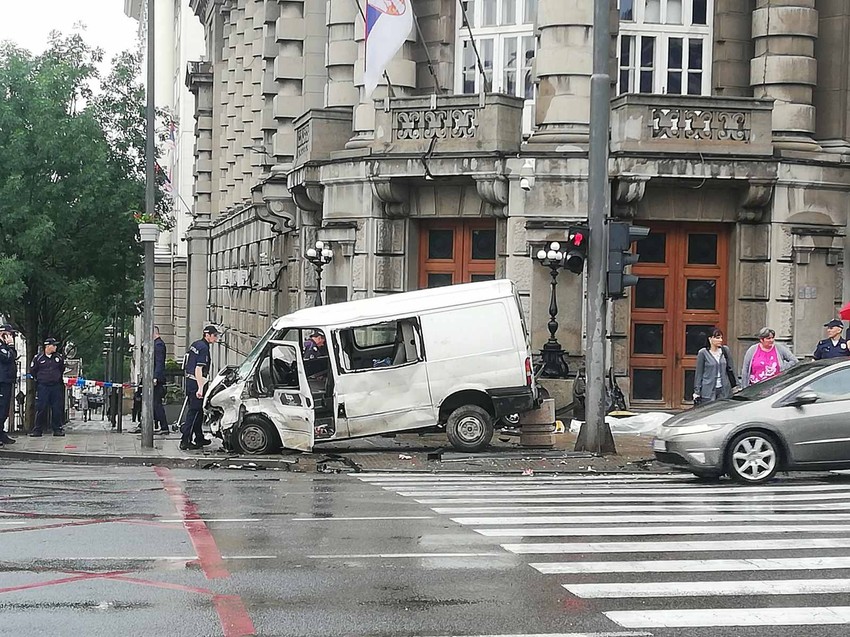 nesreća, udes, kneza miloša 