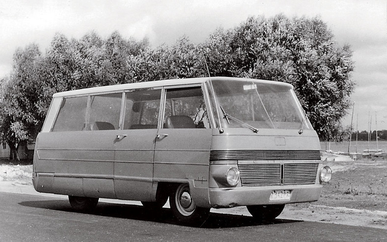 Autobusy z Sanoka - historia Sanockiej fabryki autobusów