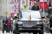 Królowa i Książę Edynburga podczas parady w 2016 r.