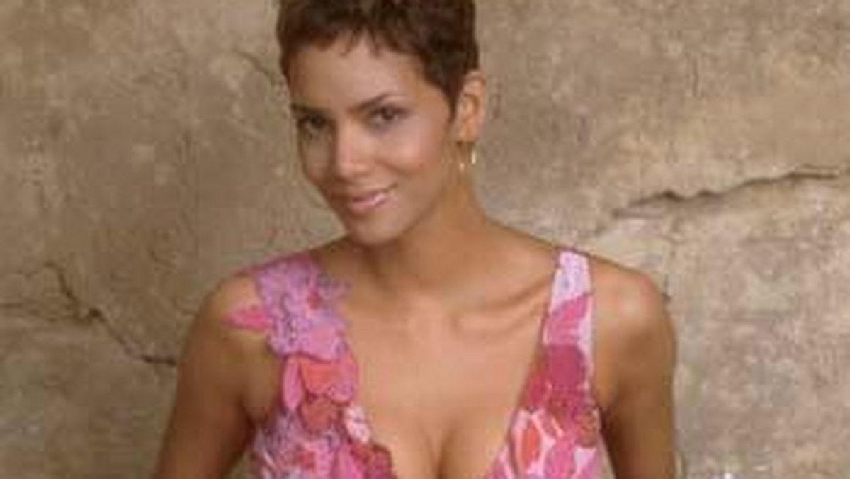 Halle Berry zagra nauczycielkę akademicką w nowym serialu telewizyjnym "Higher Learning".