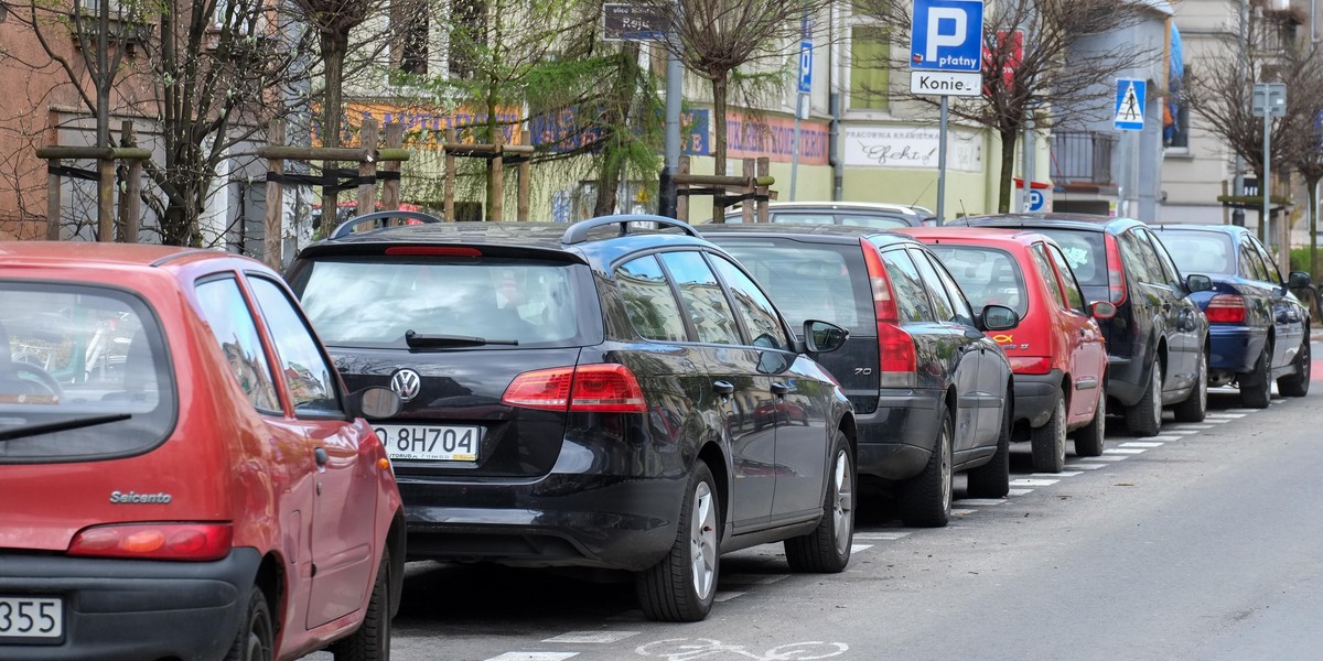 Brakuje miejsc do parkowania