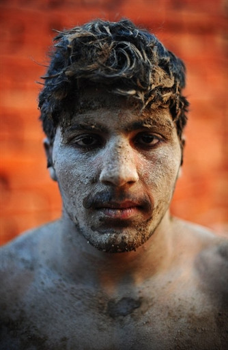 PAKISTAN - TRADITION - WRESTLING