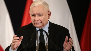 kaczyński nie wytrzymał po expose sikorskiego. "oderwani czy zakłamani