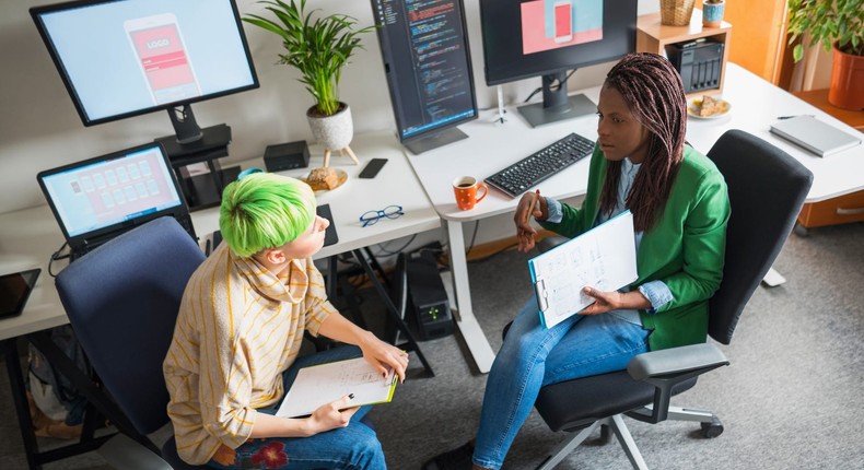 big-tech-salaries-revealed-this-is-what-developers-engineers-and