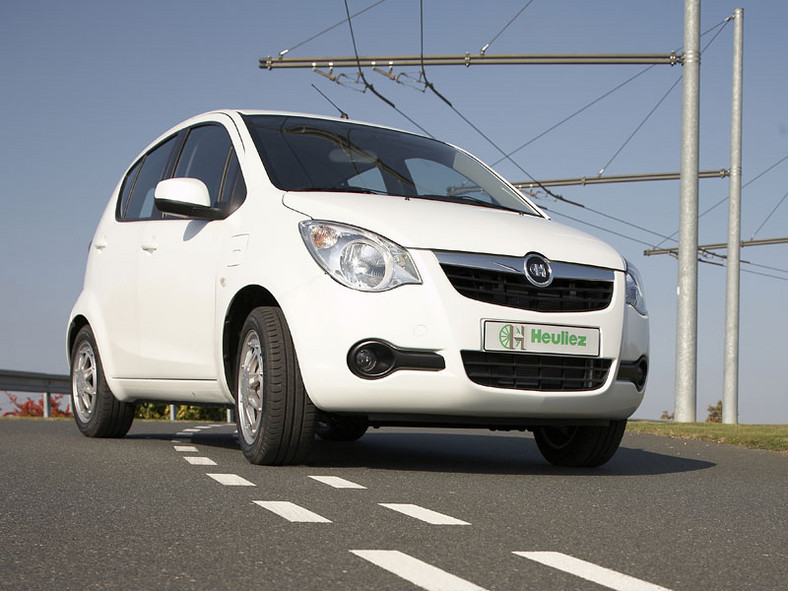 Koncepcyjny Opel Agila z systemem napędu Michelin Active Wheel