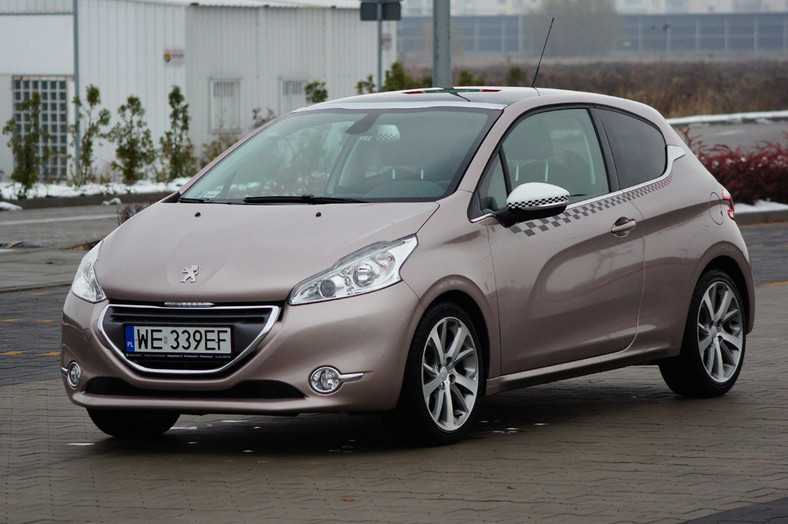 Peugeot 208: test wersji 1.6 VTi Allure. Szybkość czy powab