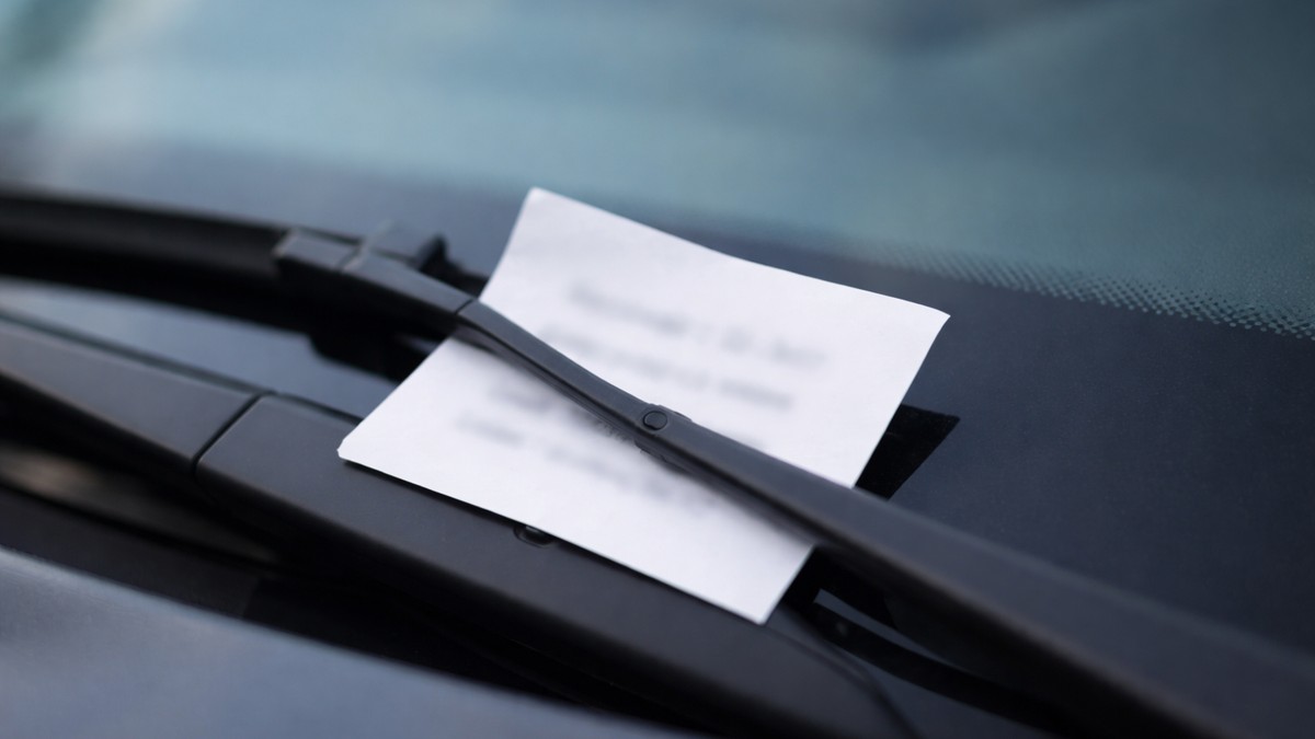 Poruka na automobilu - ilustracija