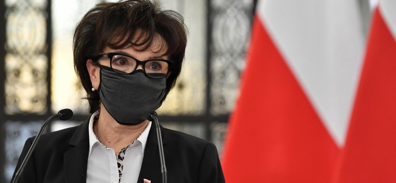 Limuzyna Witek wpadła na czerwonym świetle. "Wyprzedziła Legię i Tuska"