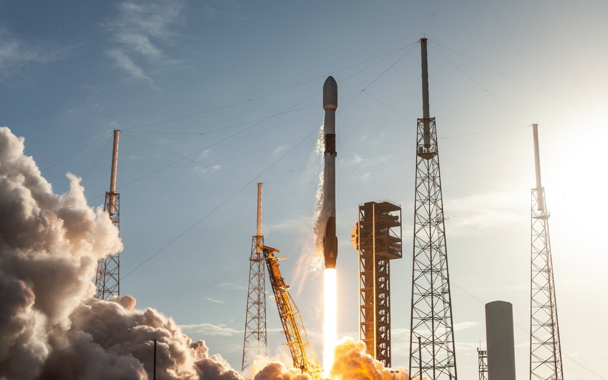 SpaceX wyceniany na 800 mld dol. Firma potwierdza przygotowania do IPO w 2026 r.