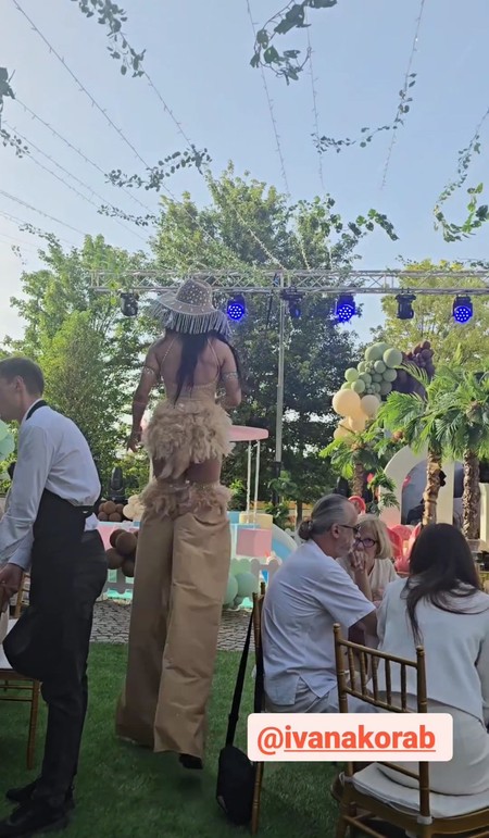 Ivana Korab i njen muže slave sinovima rođendan