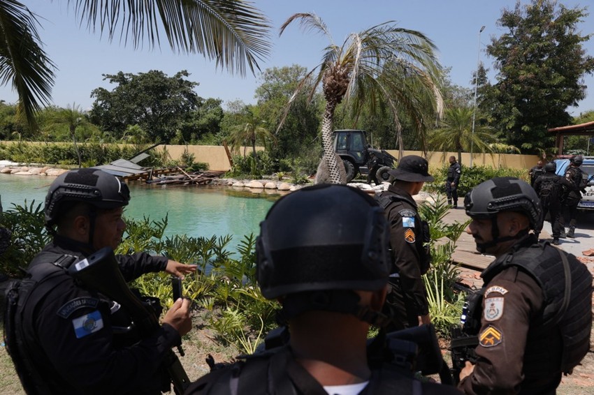 Policijska operacija u Riu de Žaneiru 11. marta