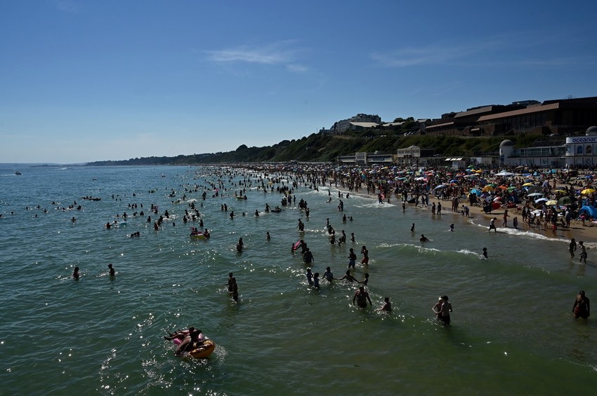 Rashlađuju se, zaboravili na virus