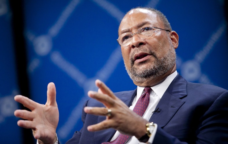 Były szef Time Warner Steve Ross powiedział kiedyś Parsonsowi: „Pamiętaj – to jest mały rynek, a życie jest długie. Jeszcze spotkasz tych wszystkich ludzi”.