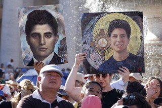 Nowi święci Kościoła katolickiego. Leon XIV kanonizował dwie osoby